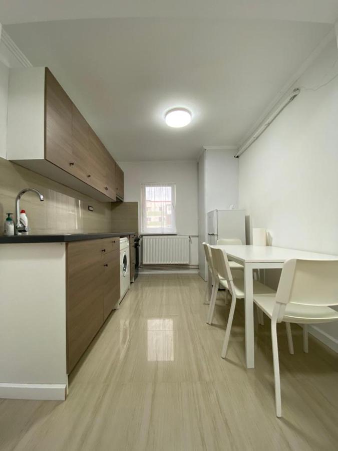 Apartament Leilighet Lugoj Eksteriør bilde